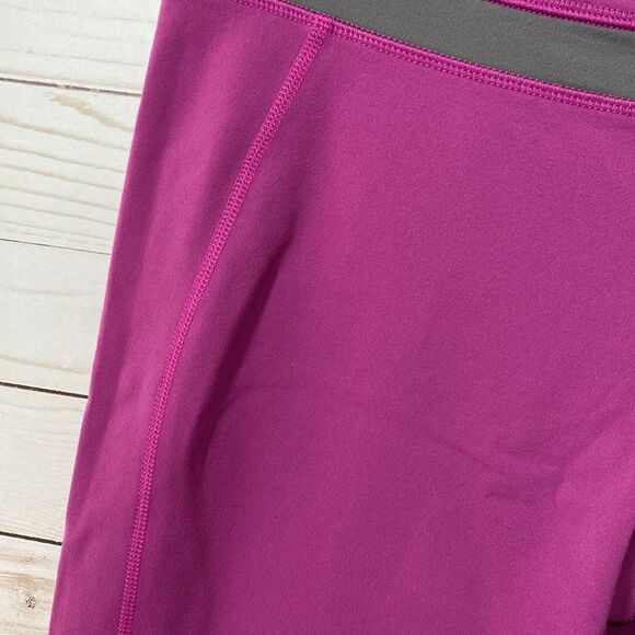 Lole Women's Motion Crop Capris Leggings - Picture 6 of 16